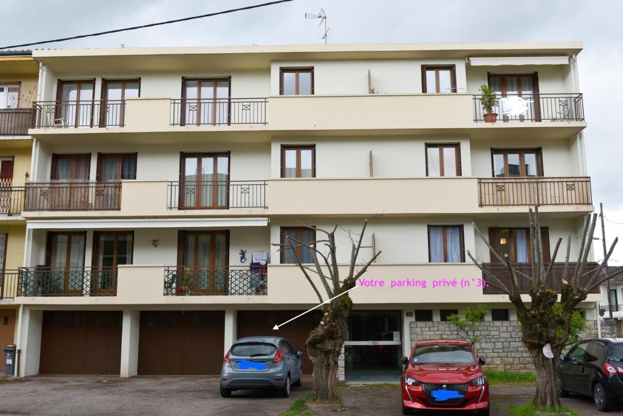 Confortable T2 Avec Parking Prive Au Centre De Brive Exterior foto